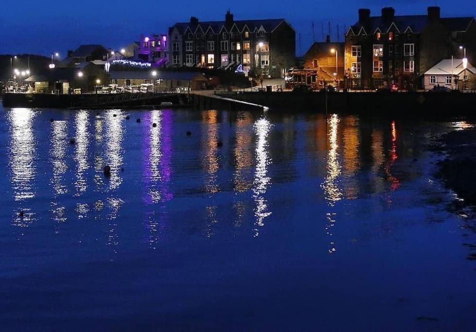 Harbourside 2 Bed Apartment, Barmouth Bridge Views Exterior photo